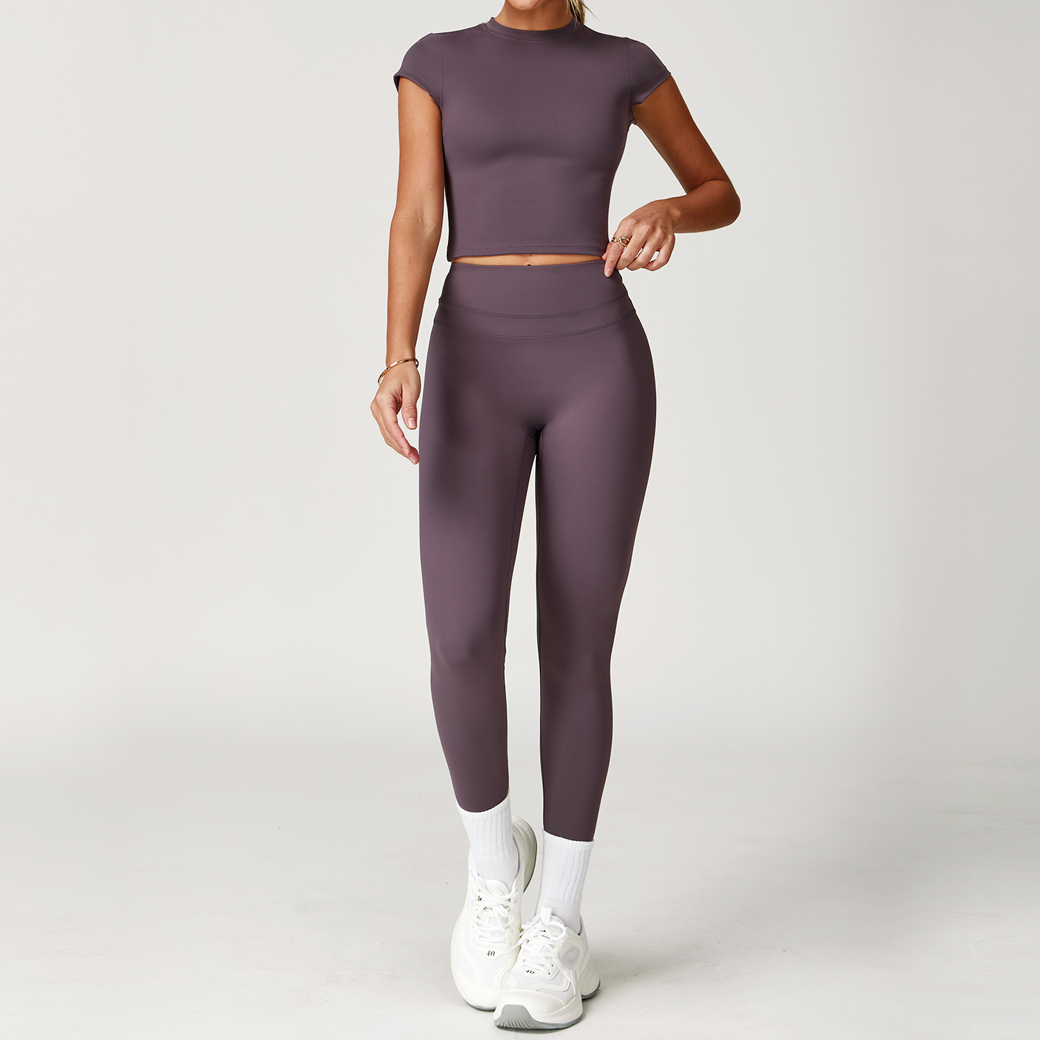 custom gym wear manufacturers