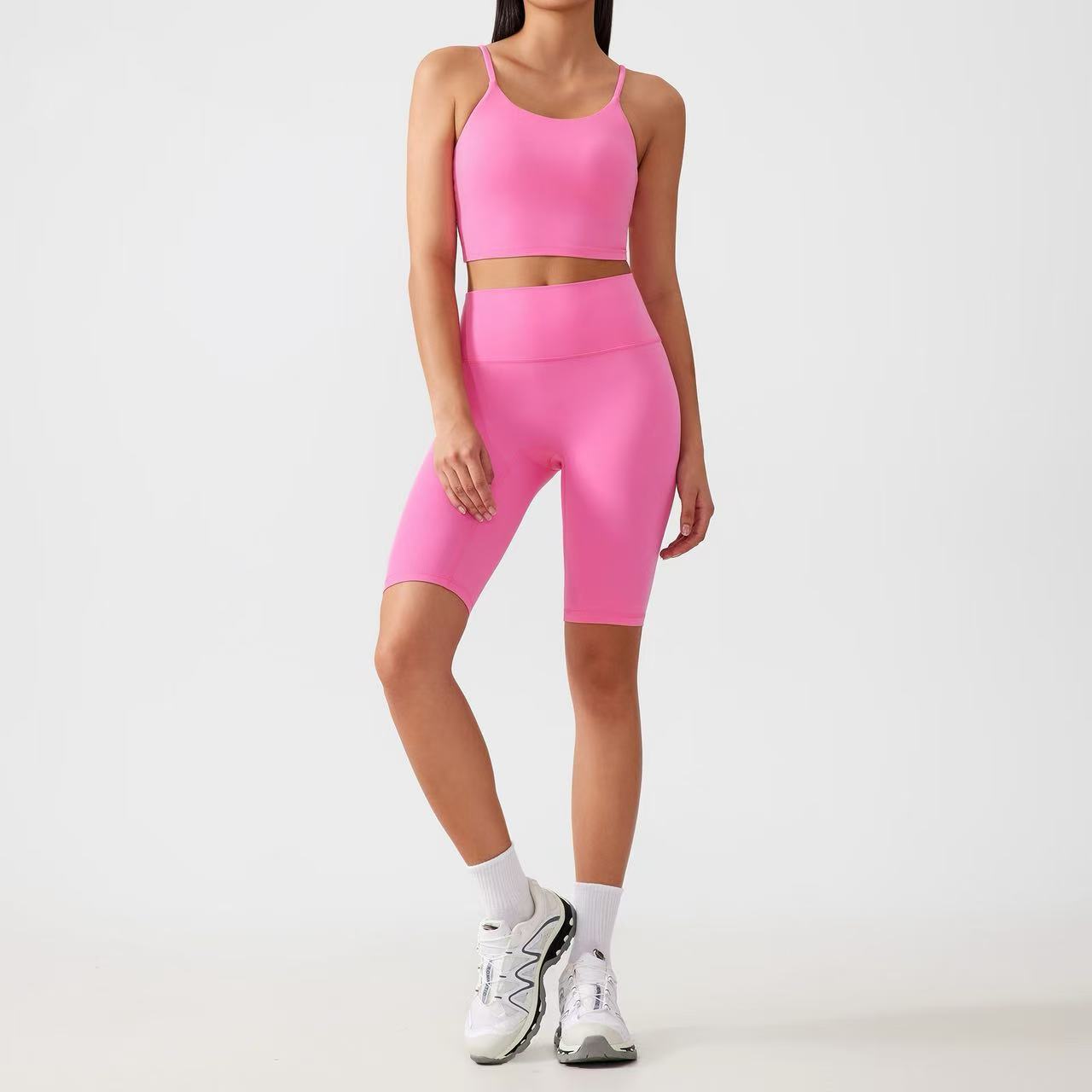 gym clothing manufacturers