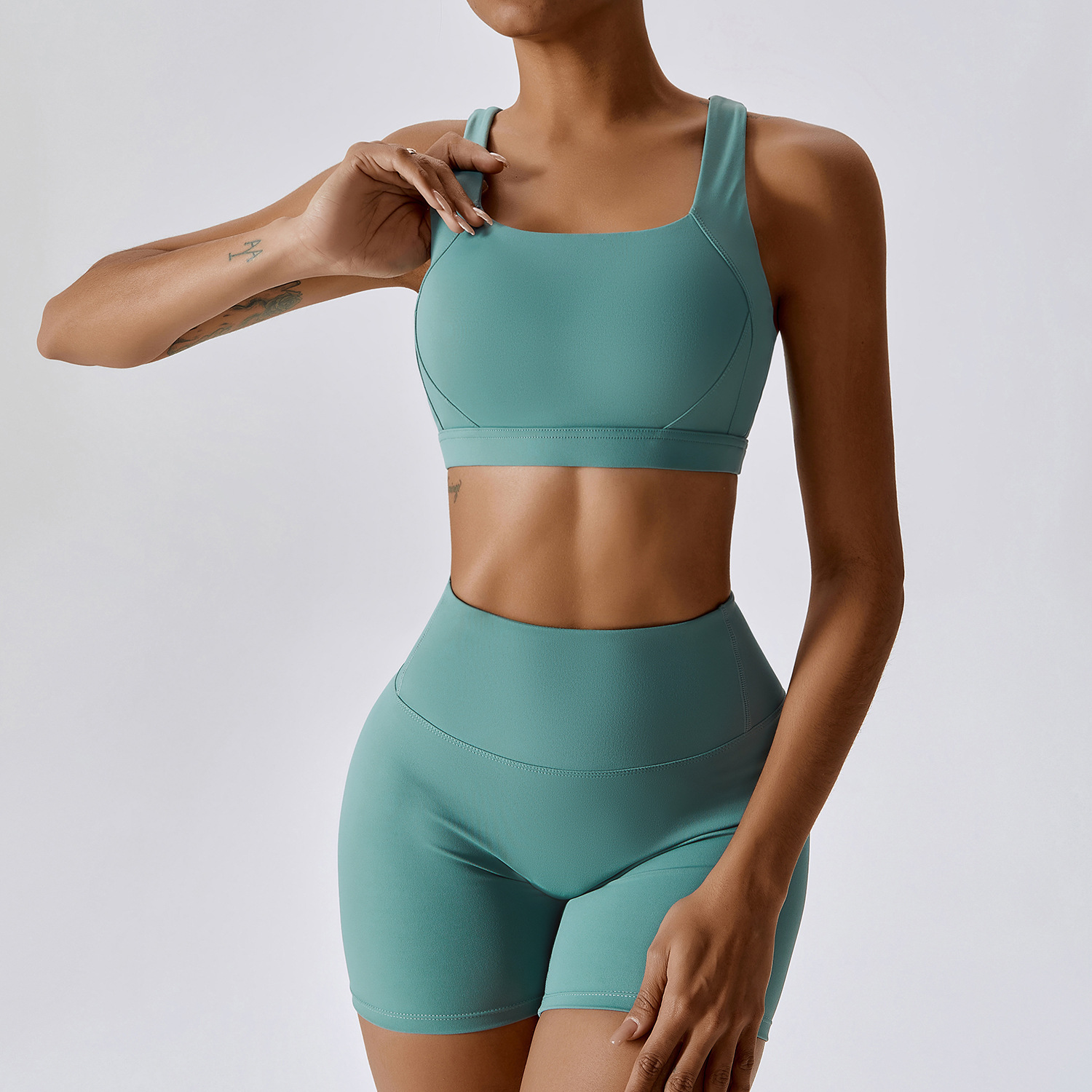 gym clothing wholesale