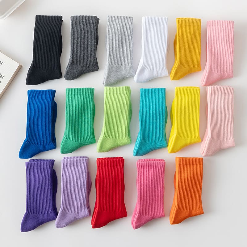 Wholesale Custom Logo Socks