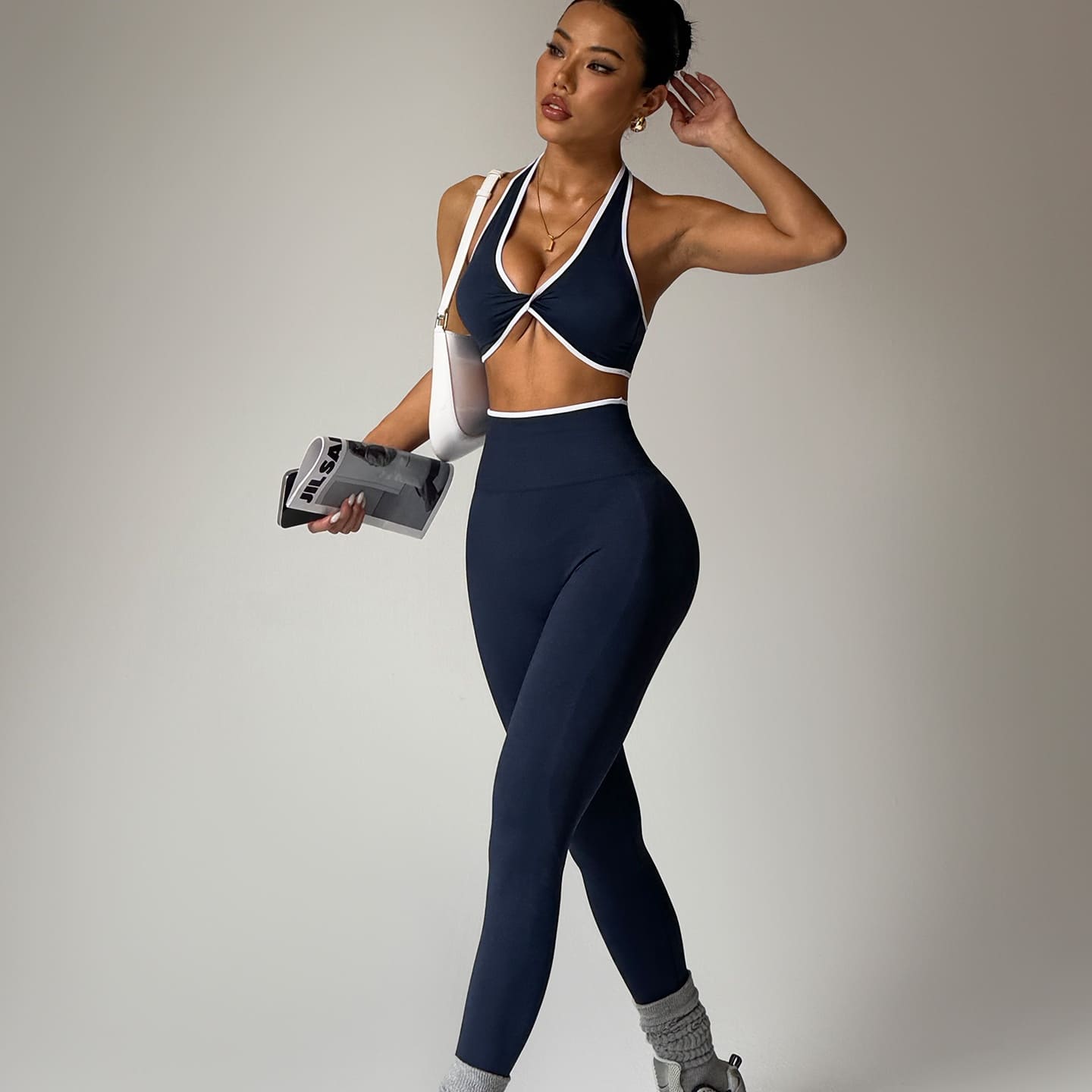 activewear distributors