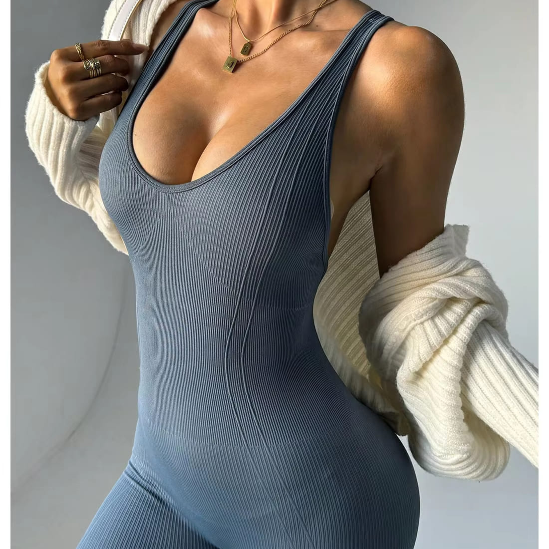workout clothes manufacturer