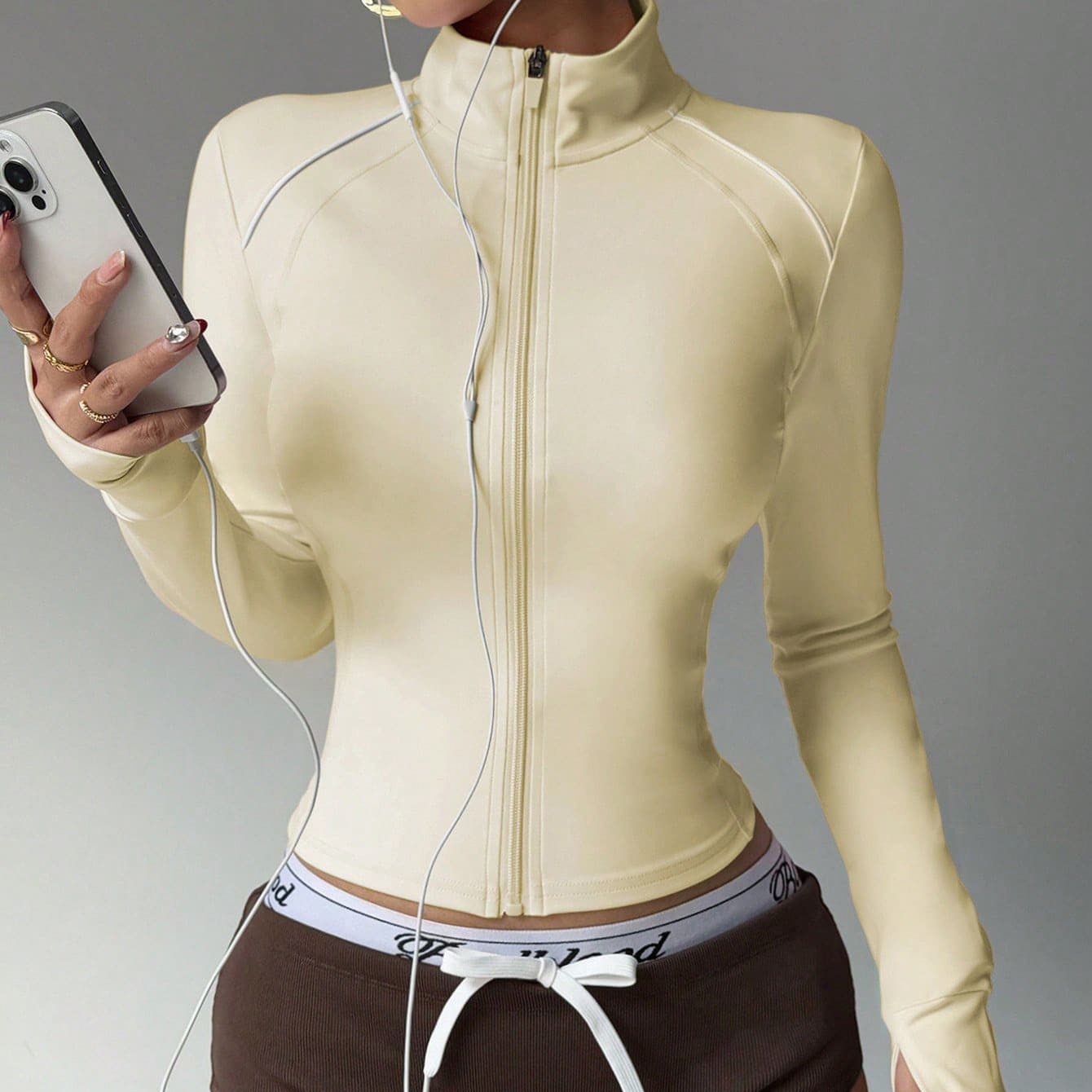 athletic wear vendors