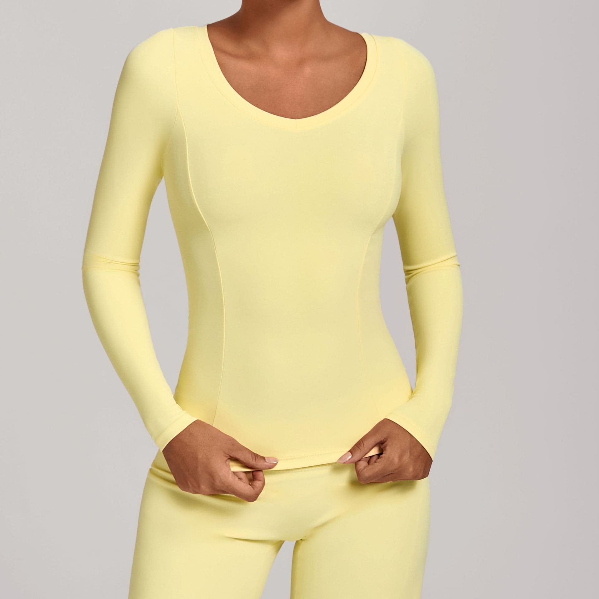 athletic wear vendors