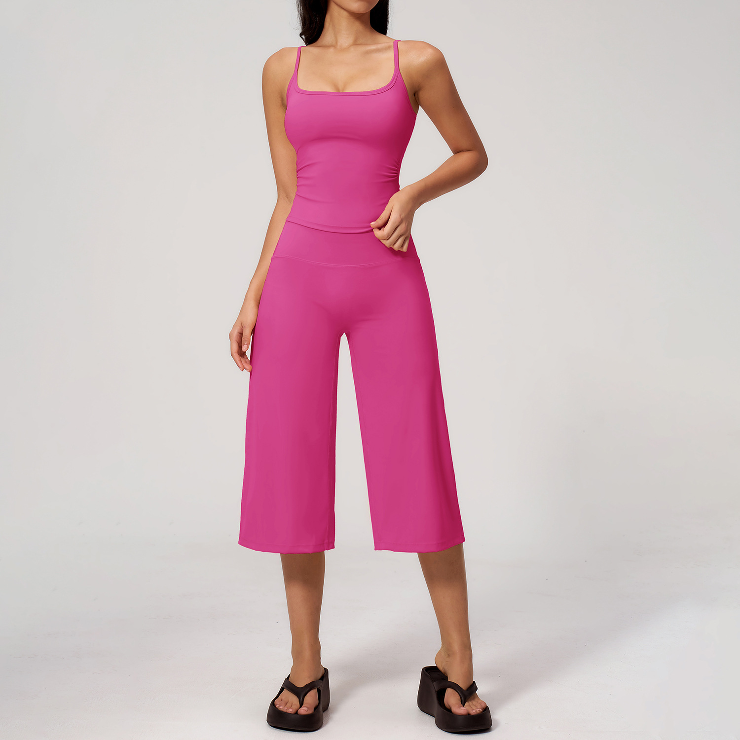 athletic clothing manufacturers
