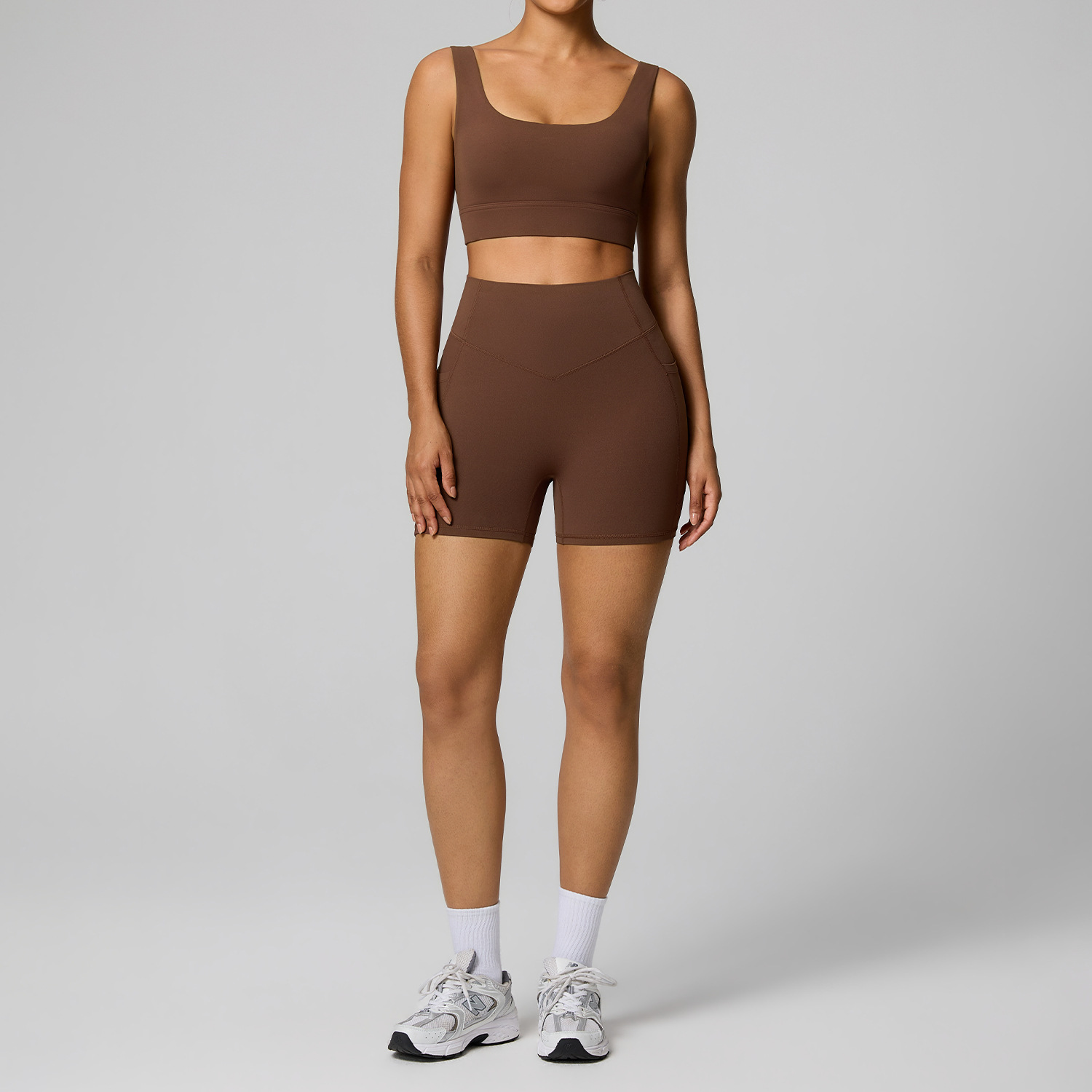 athletic clothing vendors