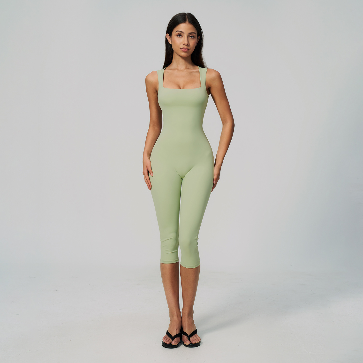 activewear distributors