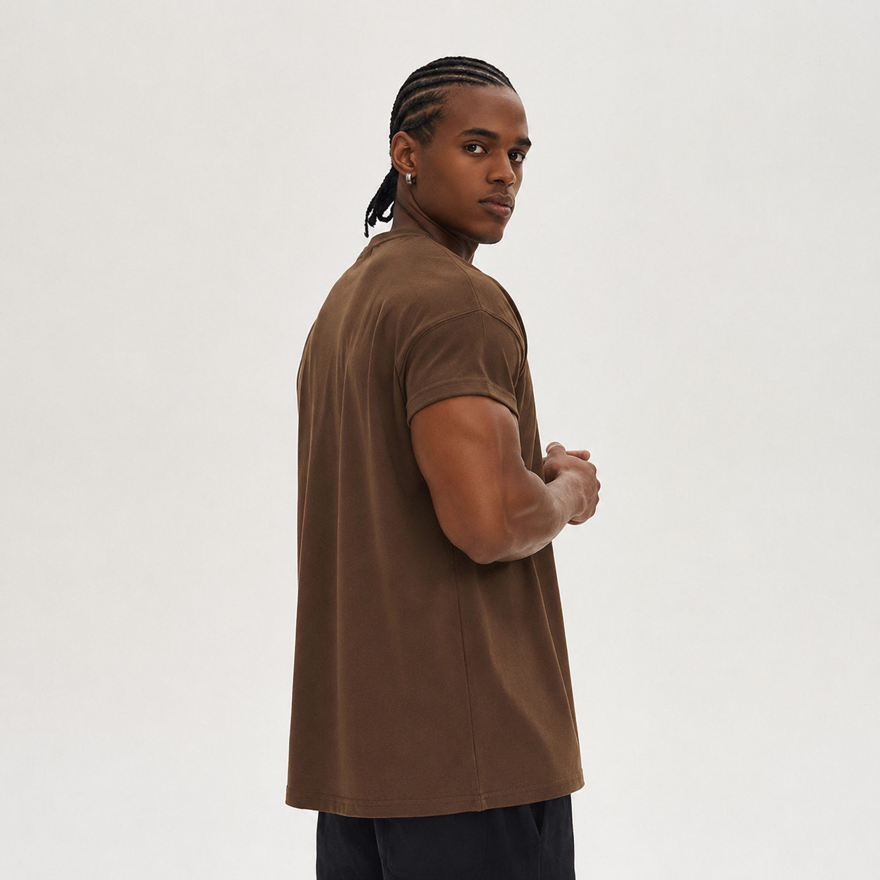 sports clothing manufacturers
